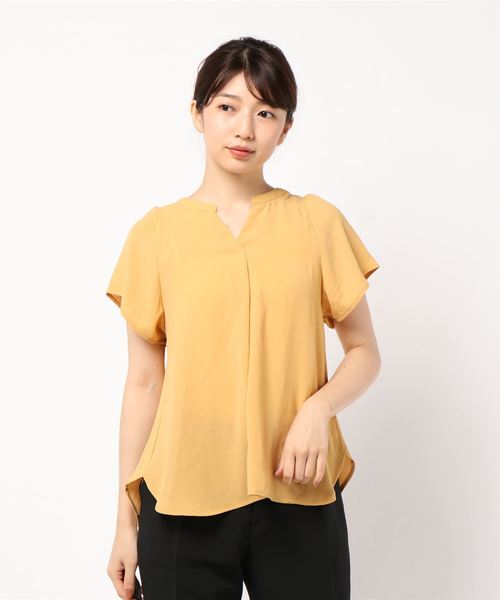 BELLUNA(ベルーナ)の「タック使いジョーゼット素材ブラウス(シャツ/ブラウス・レディース・イエロー/ネイビー/ホワイト系その他/レッド系その他/ブルー系その他・MEDIUM/LARGE/SMALL/X-LARGE/XX-LARGE/XXX-LARGE/XXXX-LARGE)」の9枚目の写真