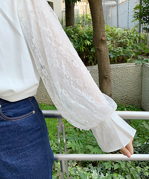 apres jour(アプレジュール)の「パールレースハイネックブラウス【ZOZOTOWN限定アイテム】(シャツ/ブラウス・レディース・ブラック/オフホワイト/モカ・フリー)」の17枚目の写真