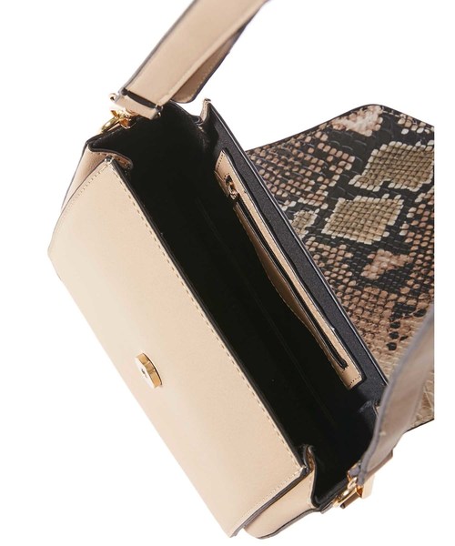 fifth（フィフス）の「フラップ2wayカバーショルダーバッグ（ショルダーバッグ・レディース・ブラック/ベージュ・FREE）」の12枚目の写真