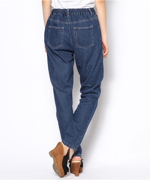 Chico(チコ)の「ハイウエストデニムPT(その他パンツ・レディース・ホワイト/ネイビー・SMALL/MEDIUM)」の4枚目の写真