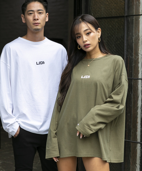London Denim(ロンドンデニム)の「空紡糸コットン / オーバーサイズ ロングスリーブT バックプリント(Tシャツ/カットソー)」|カーキ