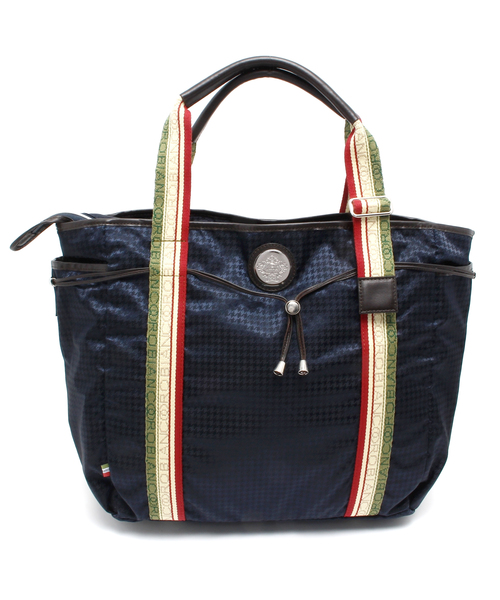 Orobianco（オロビアンコ）の「ｏｒｏｂｉａｎｃｏ　アリンナ バック（トートバッグ・レディース・ブラック系/ワイン系/ブラウン系/カーキ系/ネイビー系・F）」の4枚目の写真