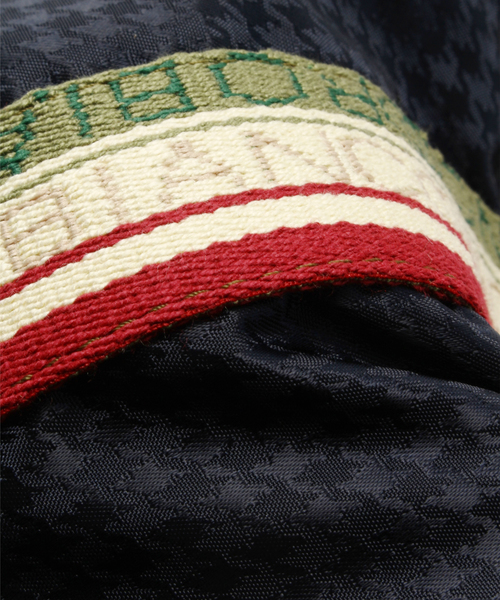 Orobianco（オロビアンコ）の「ｏｒｏｂｉａｎｃｏ　アリンナ バック（トートバッグ・レディース・ブラック系/ワイン系/ブラウン系/カーキ系/ネイビー系・F）」の14枚目の写真