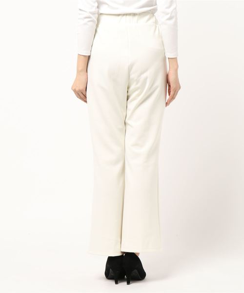 reca(レカ)の「センタープレス セミフレアパンツ(その他パンツ・レディース・ブラック/ベージュ/アイボリー・FREE)」の5枚目の写真