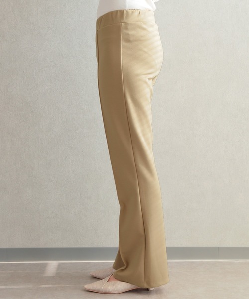 reca(レカ)の「センタープレス セミフレアパンツ(その他パンツ・レディース・ブラック/ベージュ/アイボリー・FREE)」の12枚目の写真