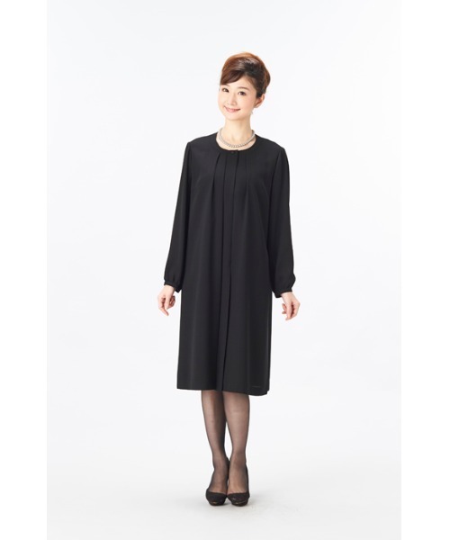 MONOIR(モノワール)の「濃染加工ゆったりサイズワンピース(ワンピース・レディース・ブラック・LL/3L/M/L)」の6枚目の写真