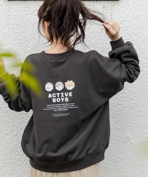 Mysa&Liina(ミーサリーナ)の「ボーイズプリントプルオーバー(Tシャツ/カットソー・レディース・チャコールグレー/グレイッシュベージュ/キナリ・M)」の1枚目の写真