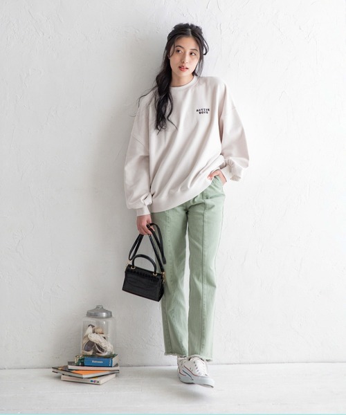 Mysa&Liina(ミーサリーナ)の「ボーイズプリントプルオーバー(Tシャツ/カットソー・レディース・チャコールグレー/グレイッシュベージュ/キナリ・M)」の4枚目の写真