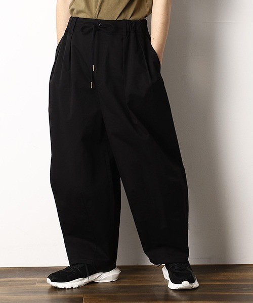 Purple&Yellow（パープルアンドイエロー）の「ワイド　テーパードパンツ（その他パンツ・メンズ・ブラック/ベージュ・SMALL/MEDIUM/LARGE/X-SMALL）」の2枚目の写真