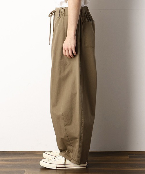 Purple&Yellow（パープルアンドイエロー）の「ワイド　テーパードパンツ（その他パンツ・メンズ・ブラック/ベージュ・SMALL/MEDIUM/LARGE/X-SMALL）」の20枚目の写真