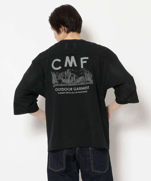 CMF OUTDOOR GARMENT（シーエムエフアウトドアガーメント）の「COMFY OUTDOOR GARMENT/コンフィアウトドアガーメント　別注QUICK DRY TEE/NIN（Tシャツ/カットソー・メンズ・ホワイト/ブラック・MEDIUM/LARGE）」の2枚目の写真