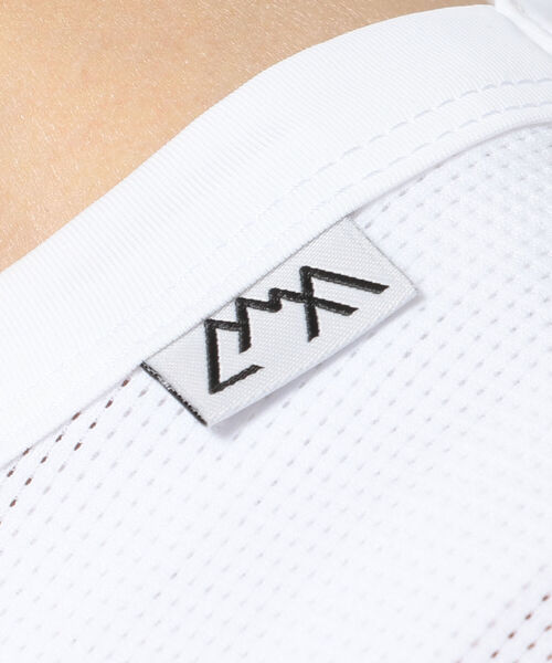 CMF OUTDOOR GARMENT（シーエムエフアウトドアガーメント）の「COMFY OUTDOOR GARMENT/コンフィアウトドアガーメント　別注QUICK DRY TEE/NIN（Tシャツ/カットソー・メンズ・ホワイト/ブラック・MEDIUM/LARGE）」の10枚目の写真