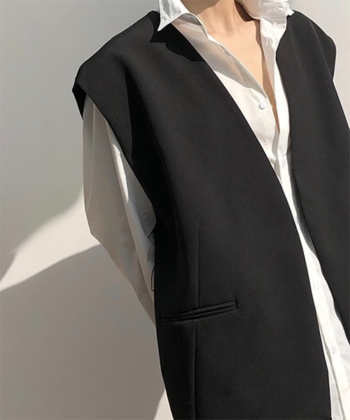 WESTBOY（ウエストボーイ）の「【COLN】Drop shoulder Tailored Vest CLN21S07OT（ベスト・メンズ・ブラック/ホワイト・L/XL/M）」の15枚目の写真