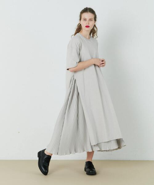 FRAPBOIS(フラボア)の「スリッT ワンピース(ワンピース・レディース・ブラック/グレー・1/0)」の7枚目の写真