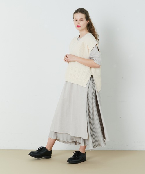 FRAPBOIS(フラボア)の「スリッT ワンピース(ワンピース・レディース・ブラック/グレー・1/0)」の21枚目の写真