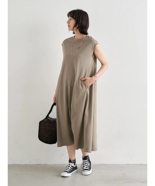 earth music&ecology（アースミュージックアンドエコロジー）の「Aラインスリーブレスカットワンピース　＊（ワンピース・レディース・ダークブラウン/グレイッシュベージュ/チャコールグレー/ブルーグリーン/ピンク系その他2・FREE）」の8枚目の写真