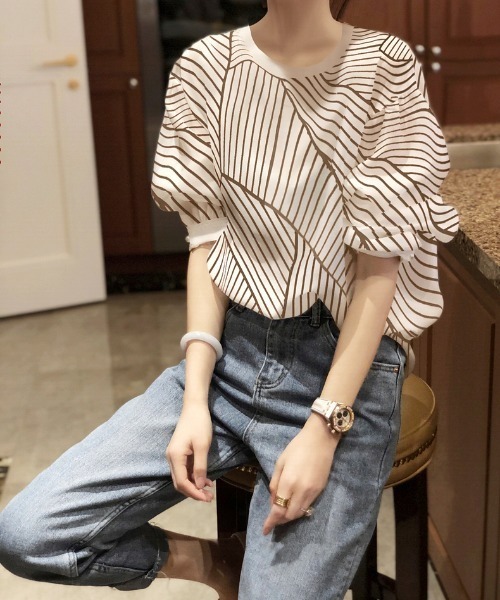 emi+（エミプラス）の「5分袖ストライプカットソー（Tシャツ/カットソー・レディース・ブラック/レッド/ブルー/モカ/グリーン/ネイビー・S/M/L）」の7枚目の写真