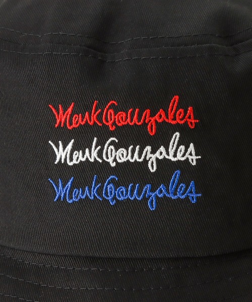 Mark Gonzales（マーク・ゴンザレス）の「サインロゴを刺繍したバケットハット（ハット・メンズ・ブラック/ベージュ/ネイビー・フリー）」の7枚目の写真