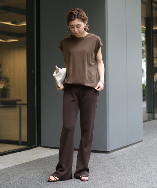 Deuxieme Classe（ドゥーズィエムクラス）の「loosey クルー