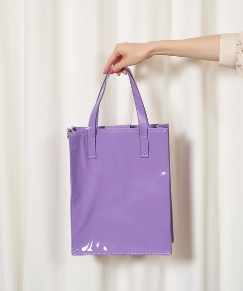 MIIA（ミーア）の「エナメルスクエアバッグ（トートバッグ・レディース・パープル/ブラック・FREE）」の5枚目の写真