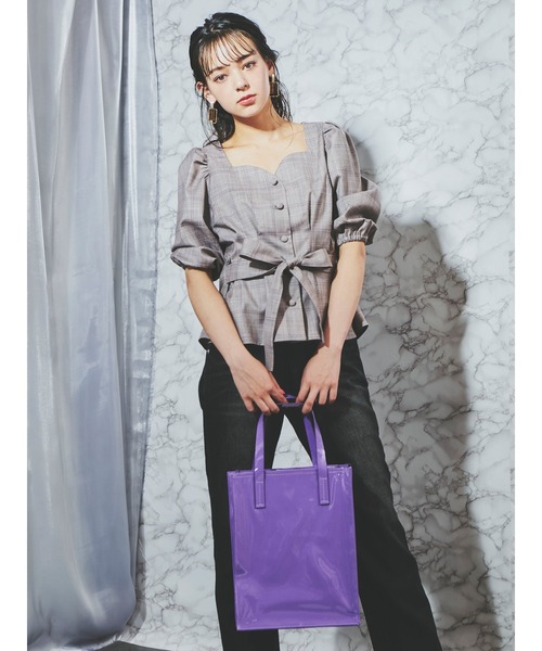 MIIA（ミーア）の「エナメルスクエアバッグ（トートバッグ・レディース・パープル/ブラック・FREE）」の9枚目の写真