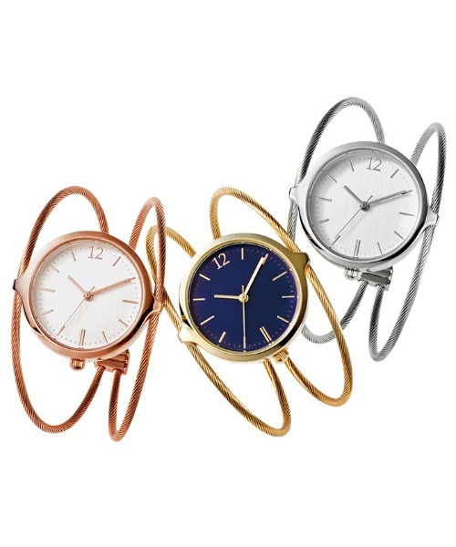 GeeRA（ジーラ）の「細ワイヤーバングルウォッチ（アナログ腕時計・レディース・ピンクゴールド/シルバー/ゴールド・FREE）」の4枚目の写真