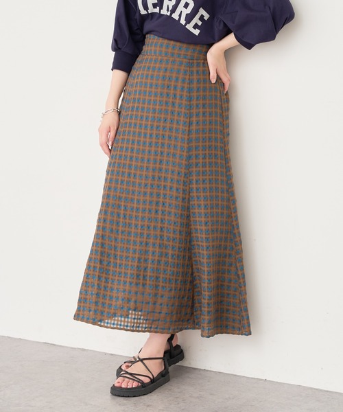 natural couture(ナチュラルクチュール)の「【WEB限定カラー有り】長さ変えられる秋色シアーチェックマーメイドスカート(スカート・レディース・ブラック系その他/ブラウン系その他/ベージュ系その他/グリーン系その他・FREE)」の10枚目の写真