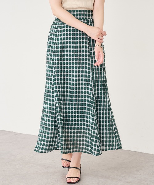 natural couture(ナチュラルクチュール)の「【WEB限定カラー有り】長さ変えられる秋色シアーチェックマーメイドスカート(スカート・レディース・ブラック系その他/ブラウン系その他/ベージュ系その他/グリーン系その他・FREE)」の6枚目の写真