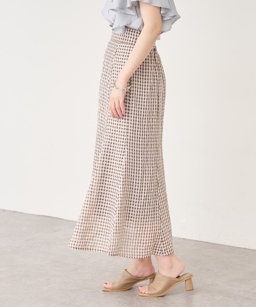 natural couture(ナチュラルクチュール)の「【WEB限定カラー有り】長さ変えられる秋色シアーチェックマーメイドスカート(スカート・レディース・ブラック系その他/ブラウン系その他/ベージュ系その他/グリーン系その他・FREE)」の9枚目の写真