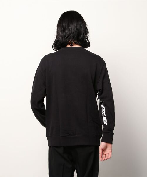 XD（エックスディ）の「STANDARD SWEATSHIRT（大人）（スウェット・メンズ・ブラック/オフホワイト/カーキ・M/L）」の6枚目の写真