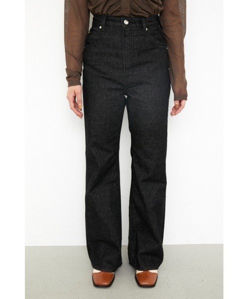 LAGUA GEM（ラグアジェム）の「NIELLE FLARE DENIM（デニムパンツ・レディース・ブラック/ブルー・22inch/24inch/25inch/23inch/26inch）」の18枚目の写真