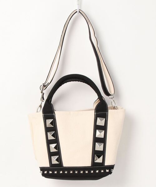 サイズです Diavel スタッズキャンバストートバッグの通販 By ちゃん S Shop ラクマ ゴールドイ