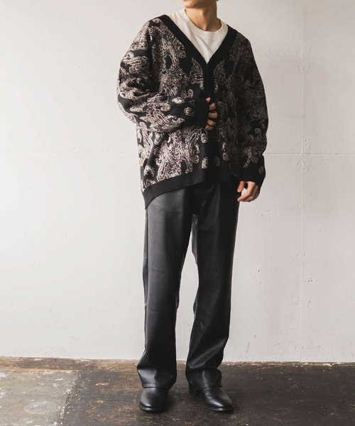 WEGO（ウィゴー）の「WEGO/フェイクレザーセミフレアパンツ（スラックス・メンズ・ブラック・MEDIUM/LARGE）」の22枚目の写真