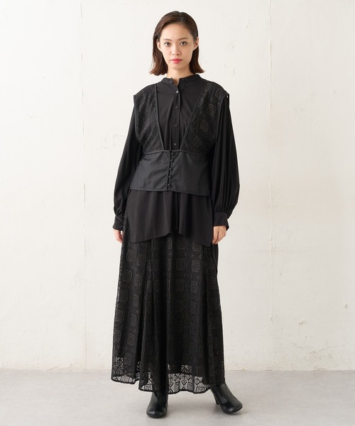 Lui's(ルイス)の「レースフレアロングスカート(スカート・レディース・オフホワイト/ブラック/グリーン・FREE)」の12枚目の写真