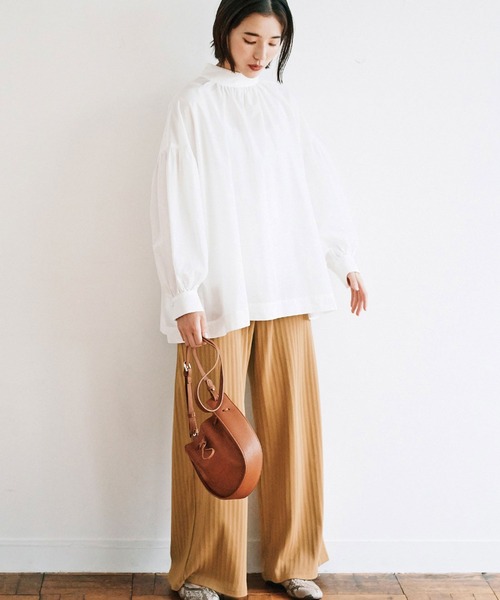 avecmoi(アヴェクモワ)の「【佐藤かなさんプロデュース】 アヴェクモワ バックリボンギャザーブラウス〈白〉(シャツ/ブラウス・レディース・ホワイト・MEDIUM/LARGE)」の13枚目の写真