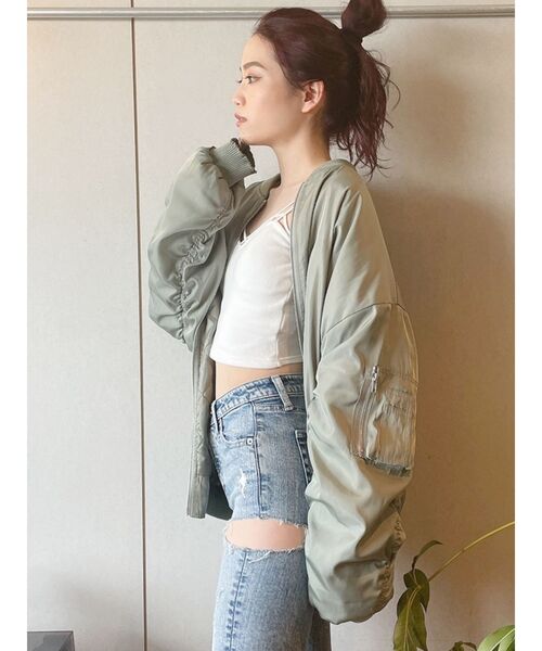 GYDA(ジェイダ)の「オーバーサイズMA-1(MA-1・レディース・ブラック/オリーブ・FREE)」の16枚目の写真