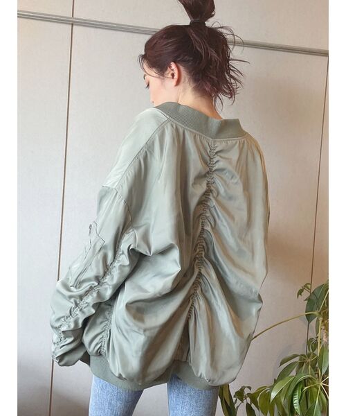 GYDA(ジェイダ)の「オーバーサイズMA-1(MA-1・レディース・ブラック/オリーブ・FREE)」の17枚目の写真