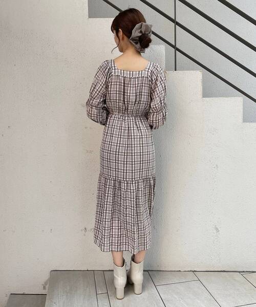 MAJESTIC LEGON(マジェスティックレゴン)の「レディコンシャスワンピース(ワンピース・レディース・カーキオリーブ/ブラック系その他/ブラウン系その他2・SMALL/MEDIUM)」の12枚目の写真