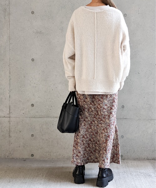 Per sist ence(パーシエンス)の「Per sist ence/パーシエンス アンゴラタッチ Vネックプルオーバー(ニット/セーター・レディース・チャコールグレー/ベージュ/アイボリー・FREE)」の14枚目の写真