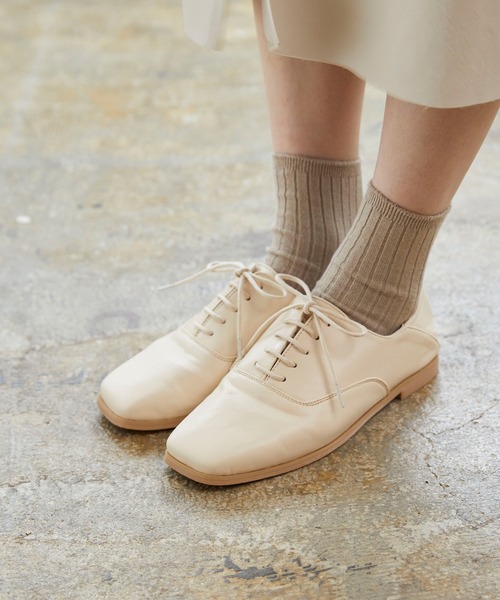 menue(メヌエ)の「スクエアトゥ オックスフォードシューズ 2wayバブーシュ(ドレスシューズ・レディース・アイボリー/ブラック・XS/S/M/L/LL/3L)」の16枚目の写真