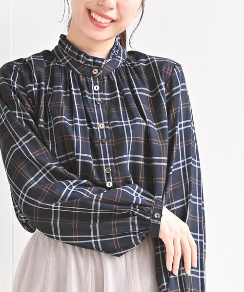 rps（アールピーエス）の「ネル起毛多釦襟フリルブラウス（シャツ/ブラウス・レディース・ブラック/ブラウン/オフホワイト/ブラック系その他2/ネイビー/マスタード/ベージュ系その他・M/フリー）」の6枚目の写真