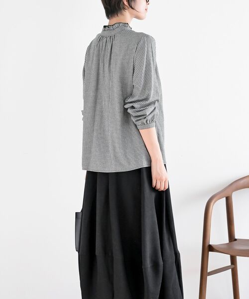 rps（アールピーエス）の「ネル起毛多釦襟フリルブラウス（シャツ/ブラウス・レディース・ブラック/ブラウン/オフホワイト/ブラック系その他2/ネイビー/マスタード/ベージュ系その他・M/フリー）」の17枚目の写真