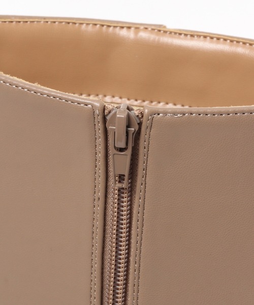 Andemiu(アンデミュウ)の「ロングブーツ256360(ブーツ・レディース・ブラック/ベージュ・SMALL/MEDIUM/LARGE)」の8枚目の写真