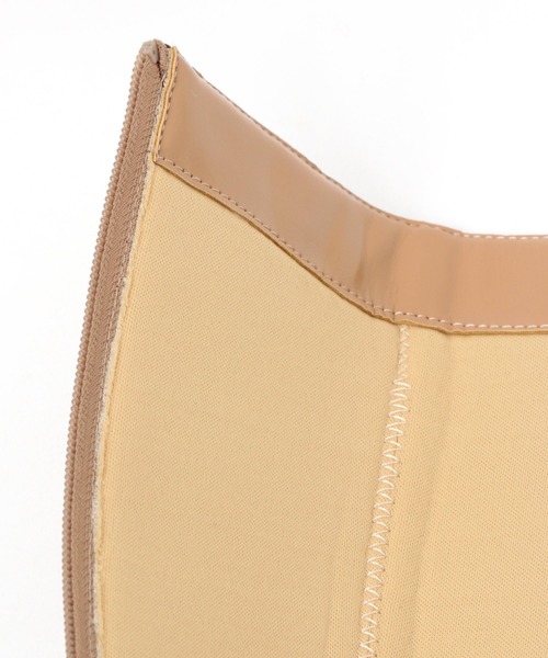 Andemiu(アンデミュウ)の「ロングブーツ256360(ブーツ・レディース・ブラック/ベージュ・SMALL/MEDIUM/LARGE)」の21枚目の写真