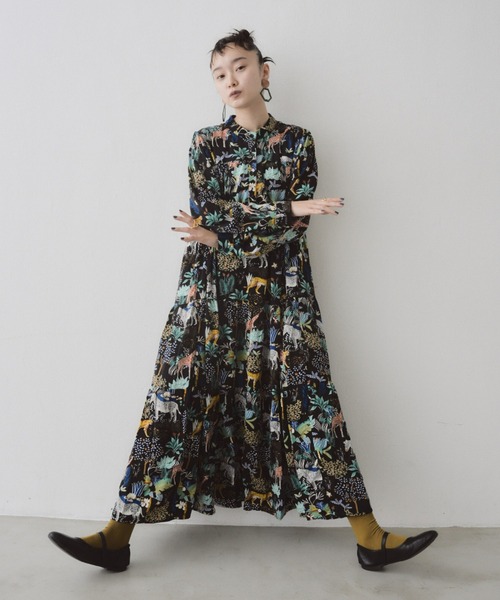 manana suerte（マニャーナスエルテ）の「サファリプリントワンピース（ワンピース・レディース・ブラック・FREE）」の2枚目の写真