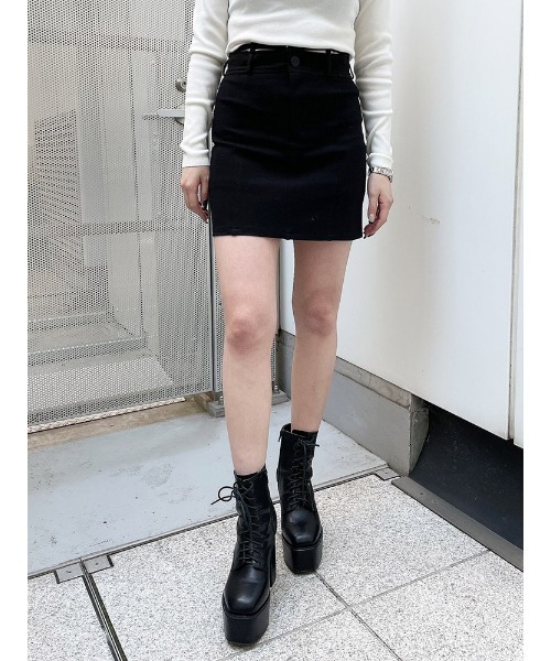 ENVYM(アンビー)の「ダブルベルトスカート(スカート・レディース・ブラック・FREE)」の17枚目の写真