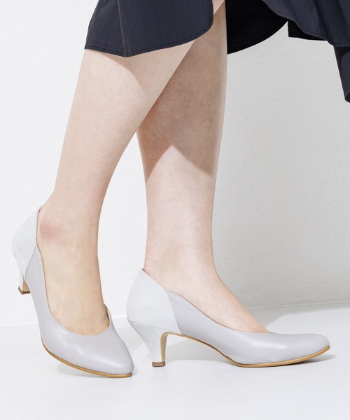 HIMIKO(ヒミコ)の「【Made in Japan】切替パンプス【撥水】/621124(パンプス・レディース・ブラック/ベージュ/グレー・22.5cm/23.5cm/24.5cm/23.0cm/24.0cm/22.0cm/25.5cm/25.0cm)」の14枚目の写真