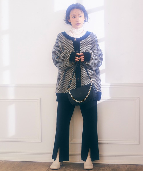 vis-`a-vis（ビサビ）の「【WEB限定】【高橋愛コラボ】スリット入りニットパンツ【セットアップ対応】（スラックス・レディース・ピンク/ブラック/オフホワイト・S/M）」の6枚目の写真