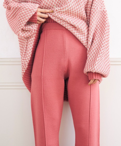 vis-`a-vis（ビサビ）の「【WEB限定】【高橋愛コラボ】スリット入りニットパンツ【セットアップ対応】（スラックス・レディース・ピンク/ブラック/オフホワイト・S/M）」の9枚目の写真