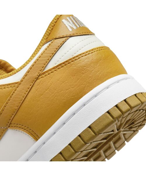 NIKE（ナイキ）の「ナイキ ダンク LOW ネクスト ネイチャー ウィメンズシューズ / Nike Dunk Low Next Nature Women's Shoes＜22-29cm 展開＞（スニーカー・レディース・ホワイト/ホワイト系その他2/ホワイト系その他3/クリーム/ホワイト系その他4/イエロー系その他・23/24/25/26/27/28/22/29/28.5/25.5/26.5/27.5/22.5/24.5/23.5）」の13枚目の写真